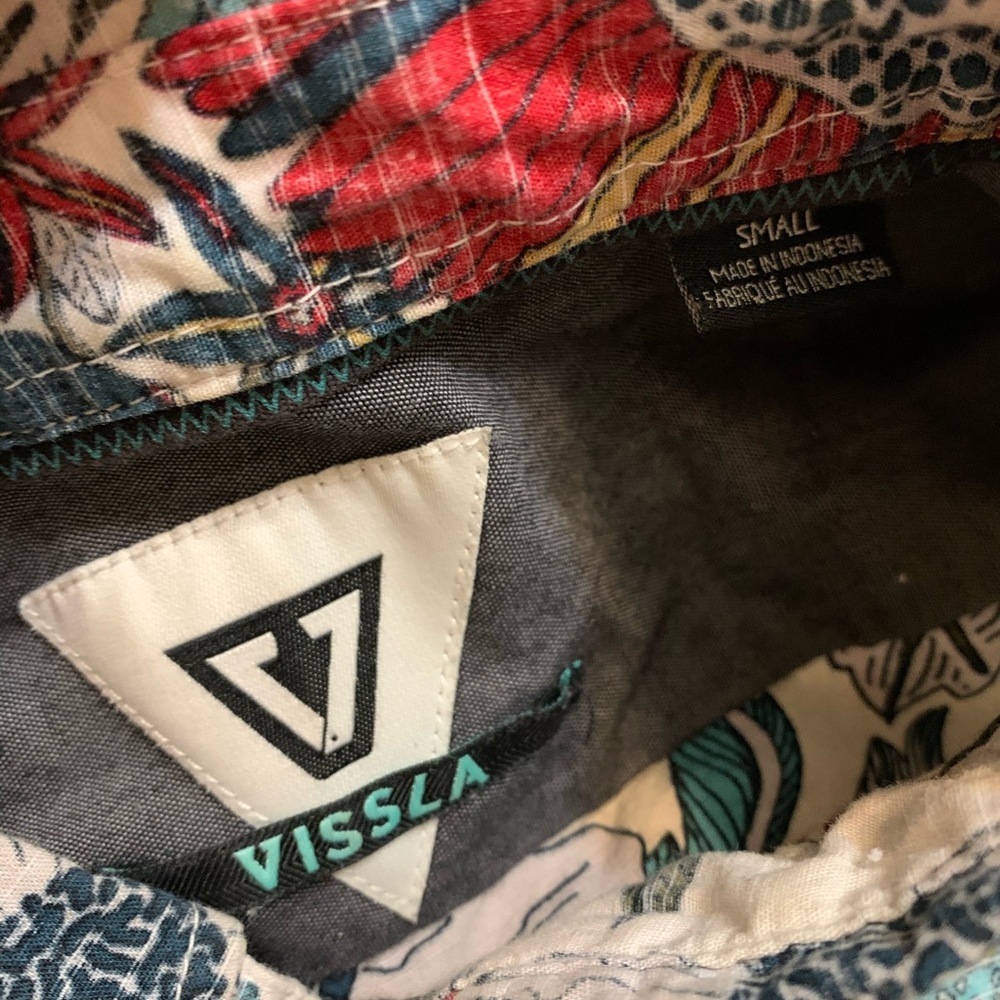 Viss LA button down - Picture 2 of 6